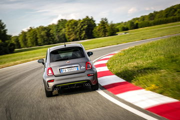 Abarth 595 Pista 2020 010