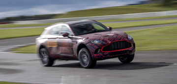 Aston Martin Dbx 0919 003