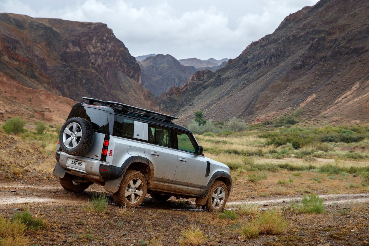 Land Rover Defender 2020 125