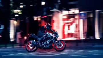 2020 Yamaha Mt320 Eu Ice Fluo Action 002 03