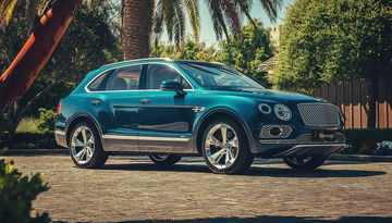 Bentley Bentayga Hybrid 1019 001