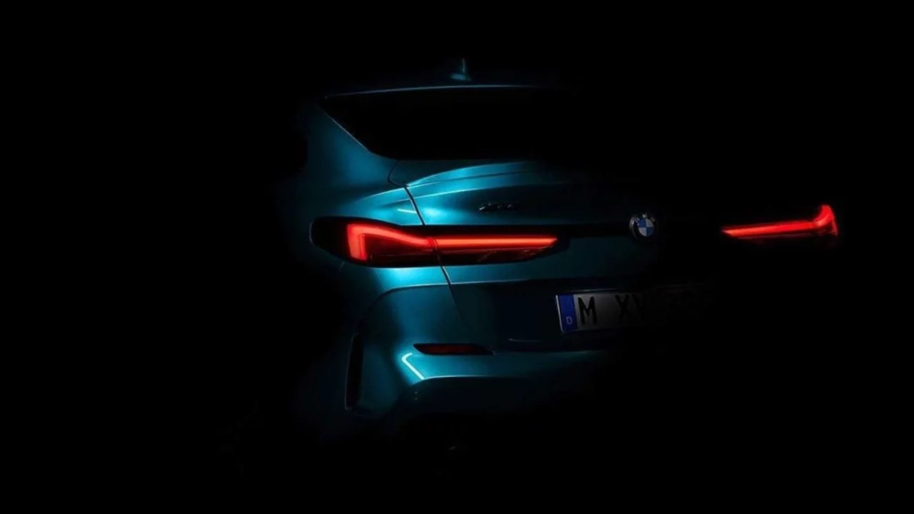 Bmw Serie 2 Gran Coupe Teaser 1019 004