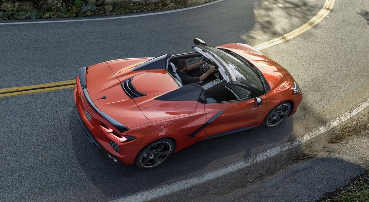 Chevrolet Corvette Convertible 2020 1019 011