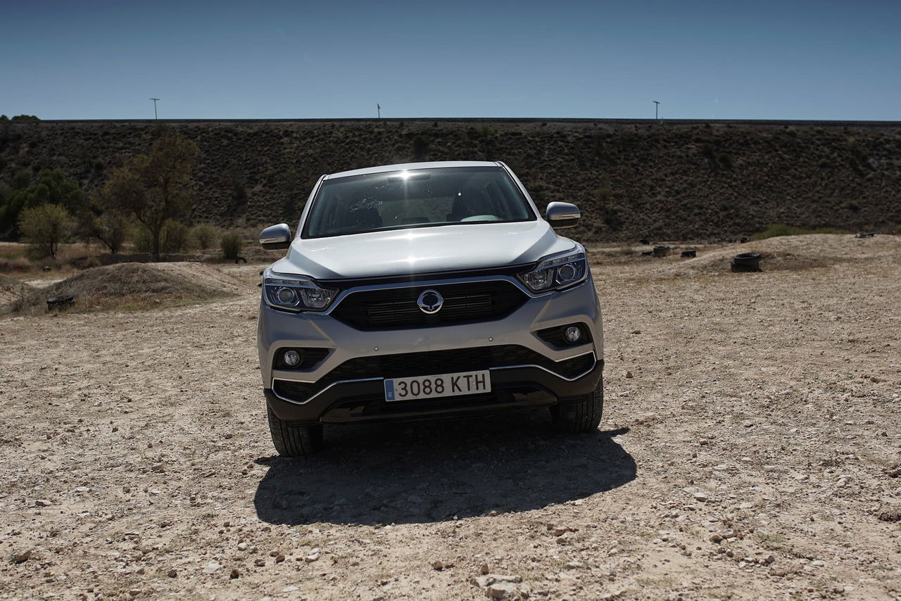 Ssangyong Rexton Frontal 00008