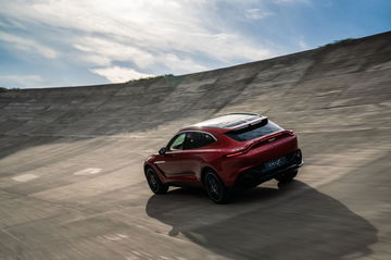 Aston Martin Dbx Fotos Oficiales 9