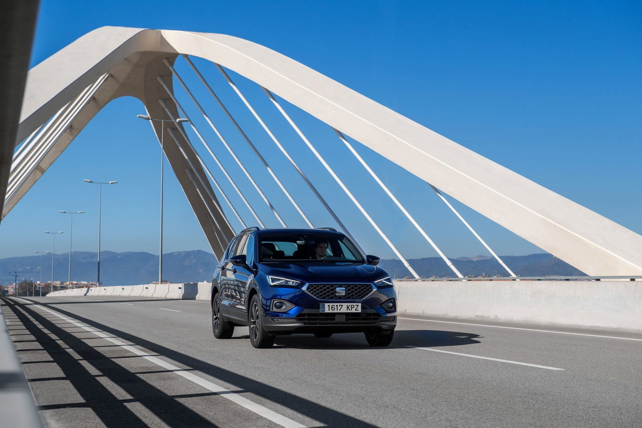 Conducir Con Viento Viaducto Seat Tarraco