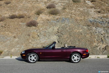 Mazda Mx 5 Nd Vs Nb Dcd 1019 002 