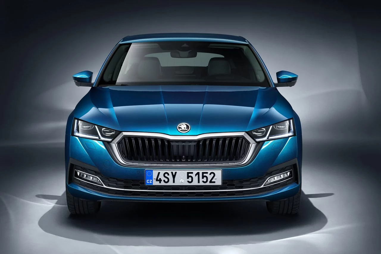 Skoda Octavia 2020 Azul 07