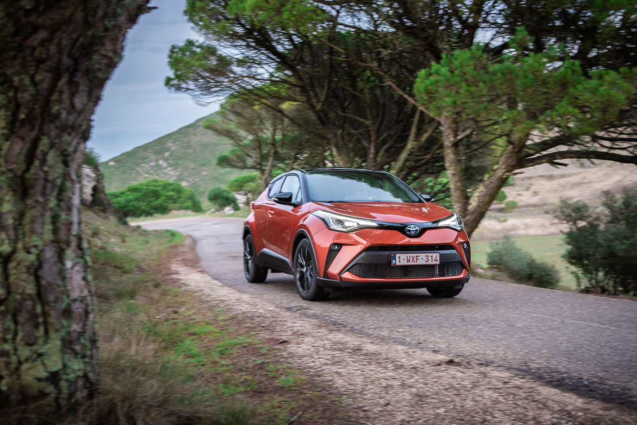 Toyota C Hr 2020 Naranja Movimiento 19