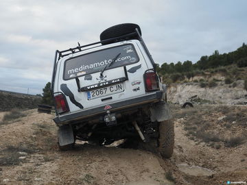 Lada Niva Exterior Blanco 00010