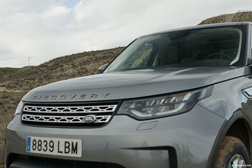 Land Rover Discovery 00011