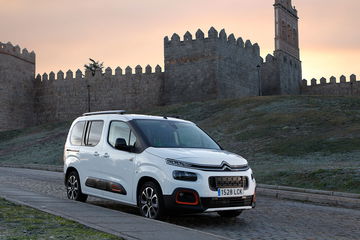 Citroen Berlingo 2020 Puretech 130 Eat8 96