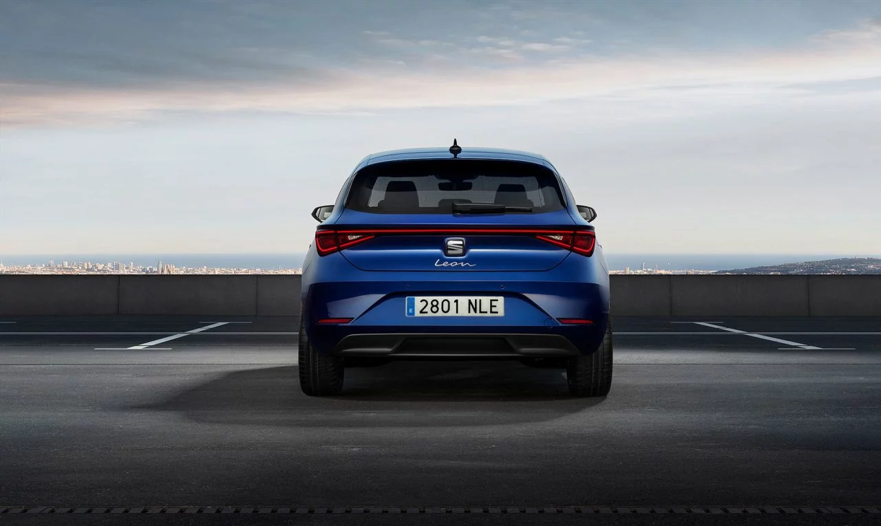 Seat Leon 2020 Xcellence Azul Mistery Blue 01