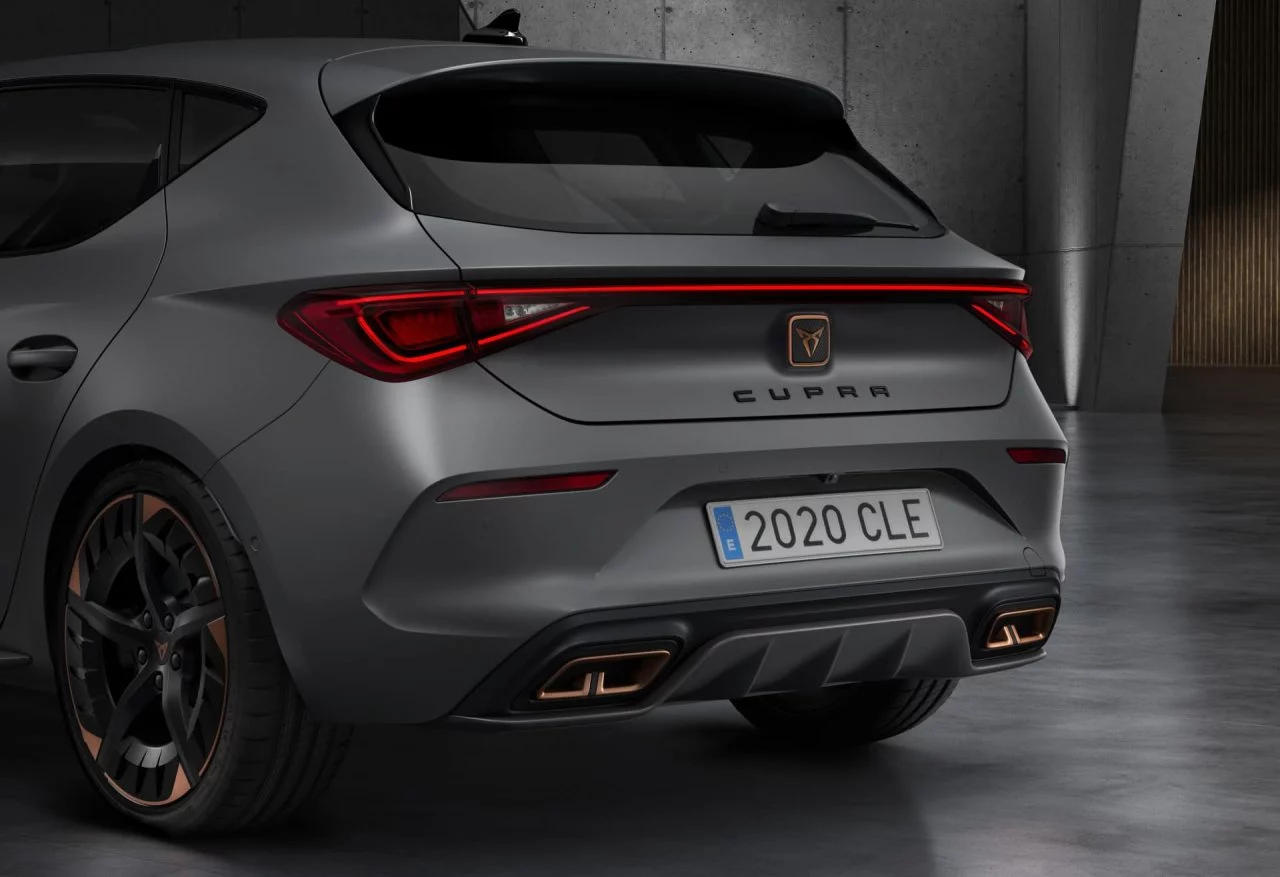 Cupra Leon 2020 Cupra 5d Phev 08 Hq