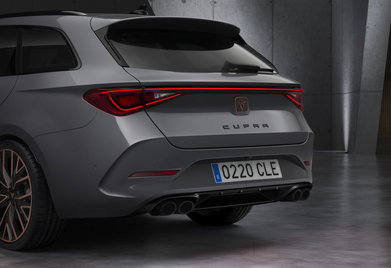 Cupra Leon 2020 Cupra Sp Phev 08 Hq