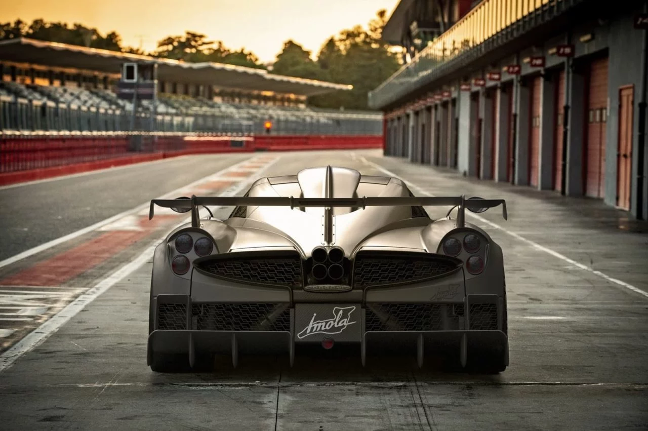 Pagani Huayra Imola 0220 007