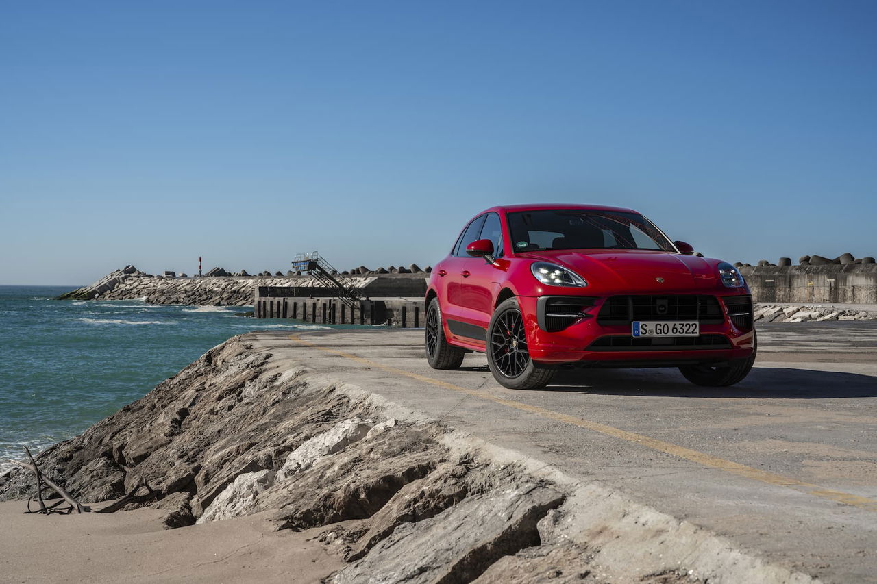 Porsche Macan Gts 48