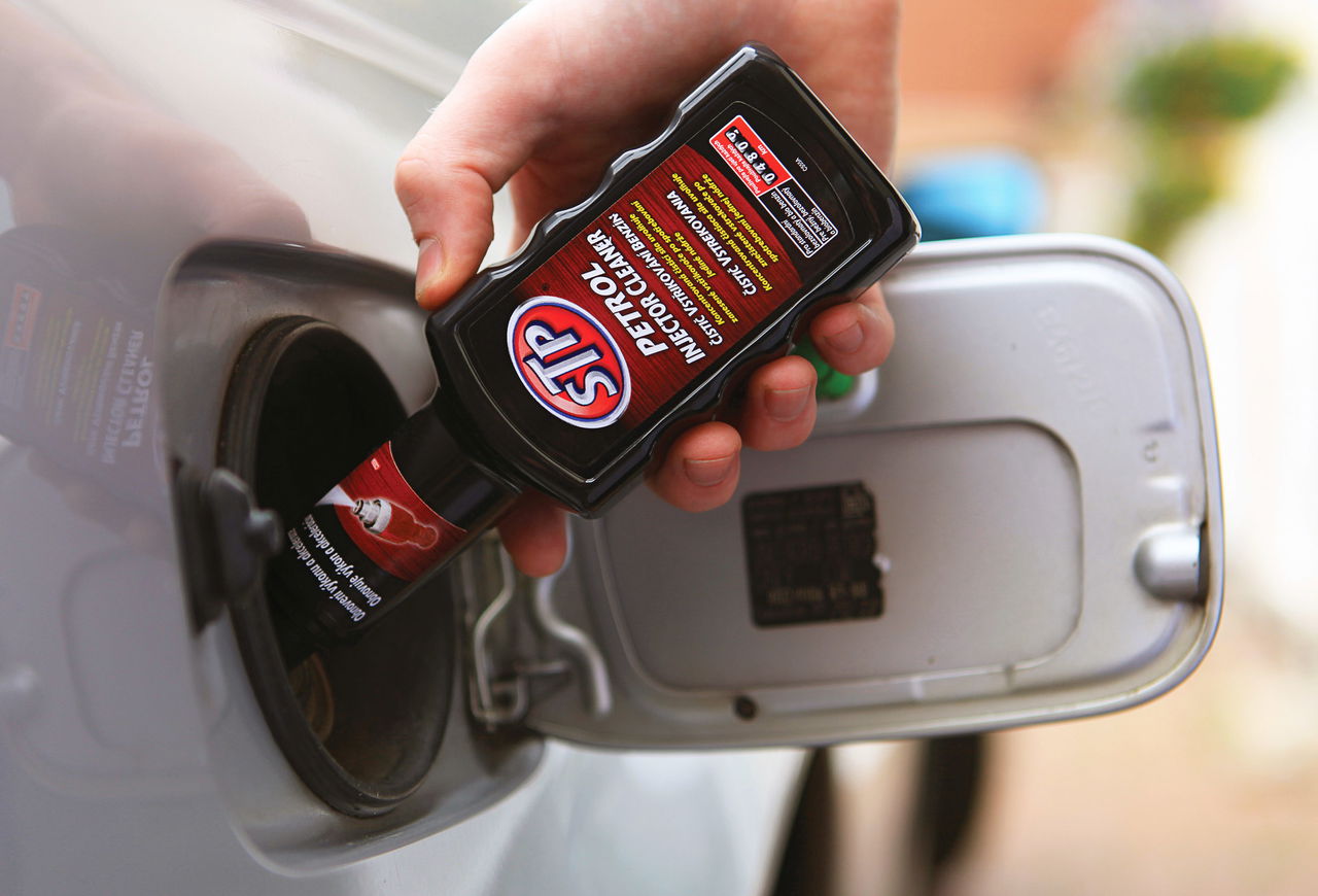 Un Poco Gasolina En Diesel Aditivo