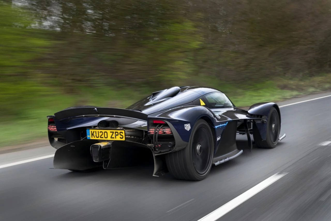 Aston Martin Valkyrie Dm 3