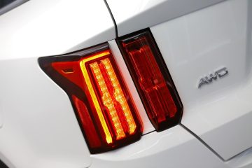 Close-up de la luz trasera del Kia Sorento mostrando el diseño de iluminación.