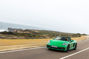 Porsche 718 Gts 40 Verde Phyton 4