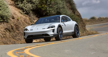 Porsche Mission E Cross Turismo 0320 005