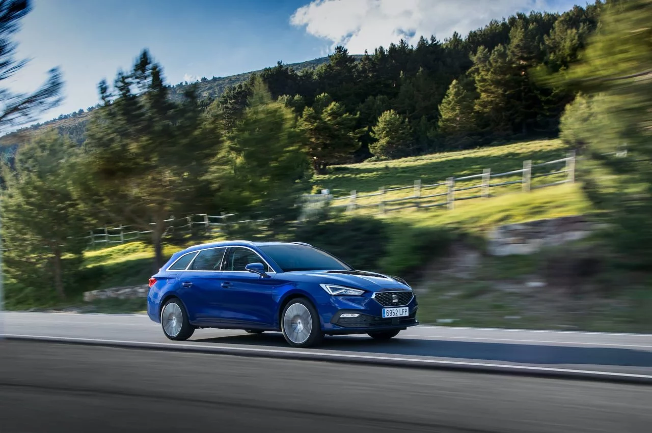 Seat Leon Sportstourer 2020 Xcellence Azul 9