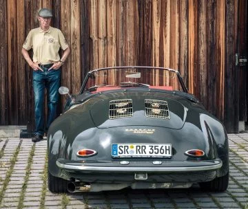 Walter Röhrl, Mit Seinem Porsche 356 Spezialanfertigung, Durch Ralf Dietz, Mit Fotograf Und Storyteller Rudolf Schmied, Auf Ausfahrt Im Bayrischen Wald