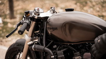 Triumph Bobber Toohard Dsc00510