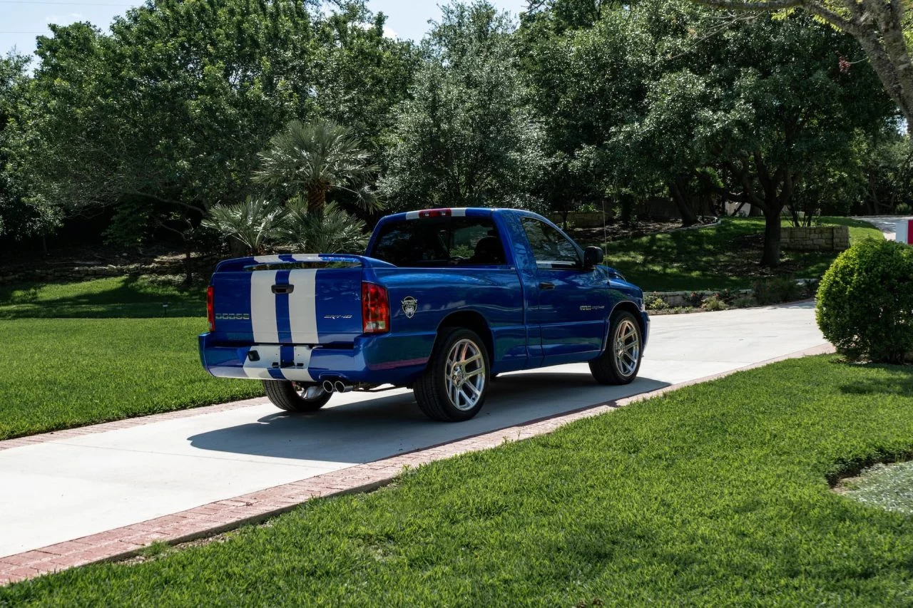 2004 Dodge Ram Srt 10 Vca Edition 1