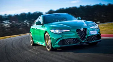 Alfa Romeo Giulia Stelvio Quadrifoglio 2020 0520 028