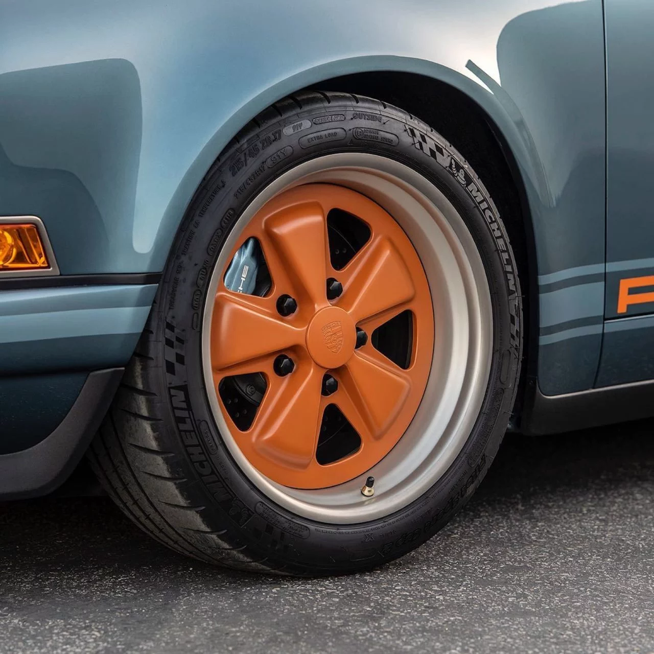 Porsche 911 Singer Azul Naranja Dm 11