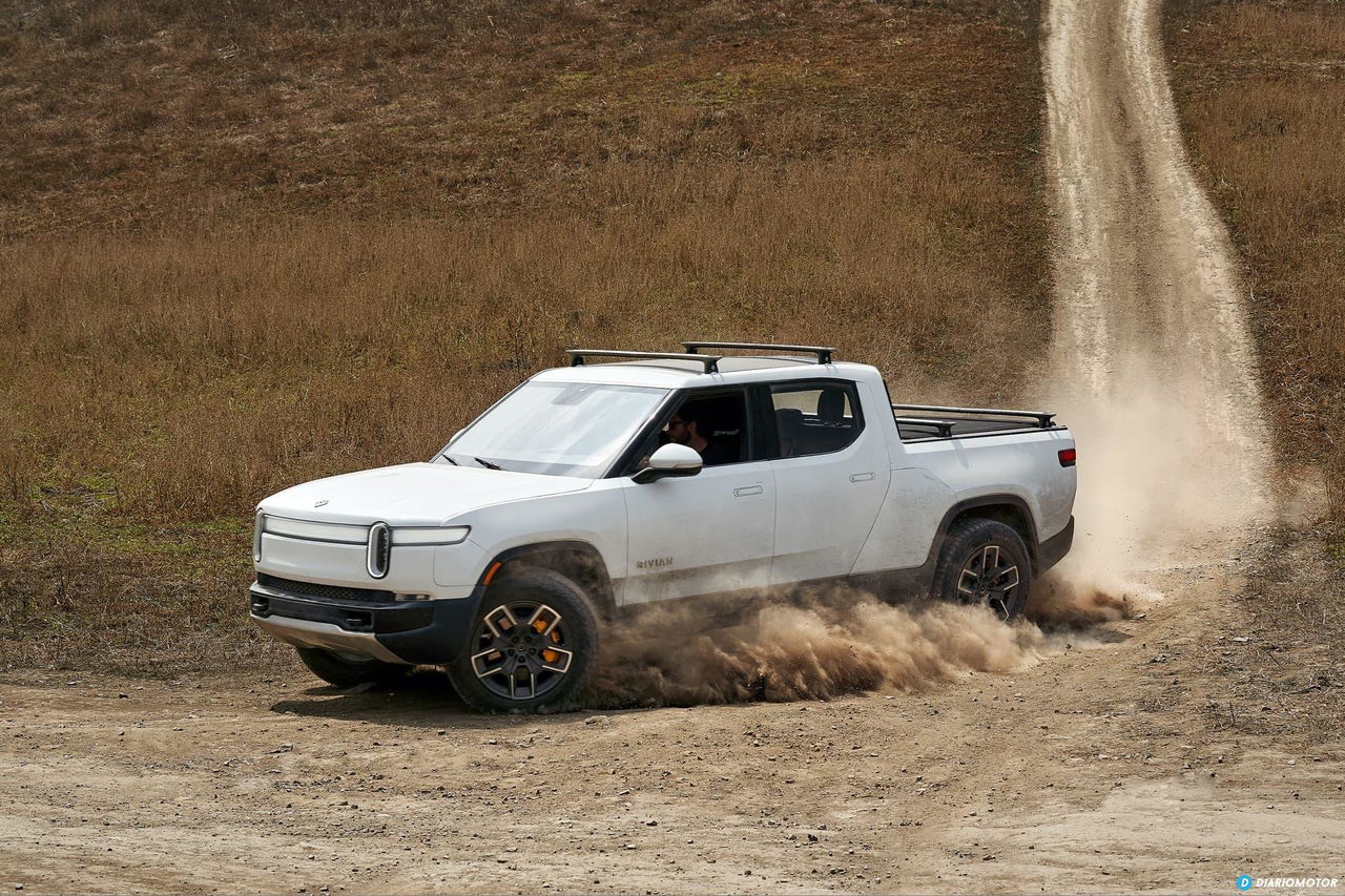 Rivian R1t Exterior 00010