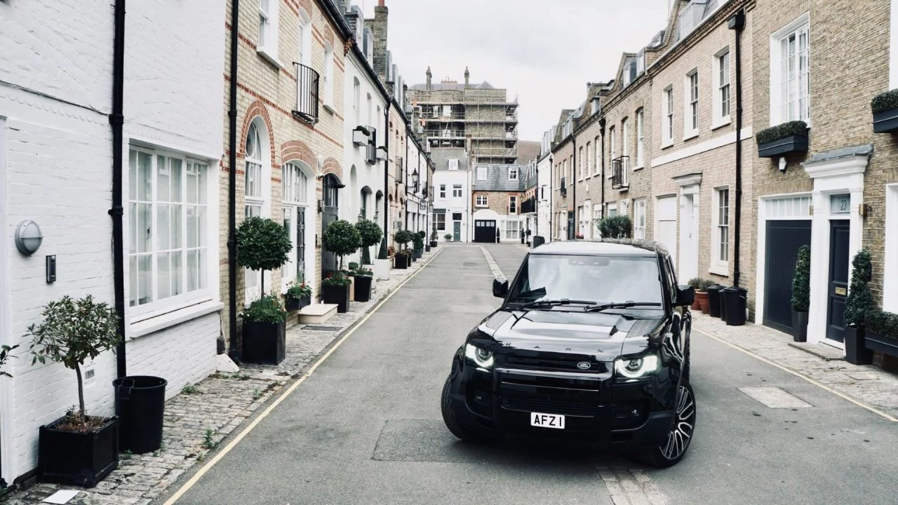 Land Rover Defender 2020 Kahn 5