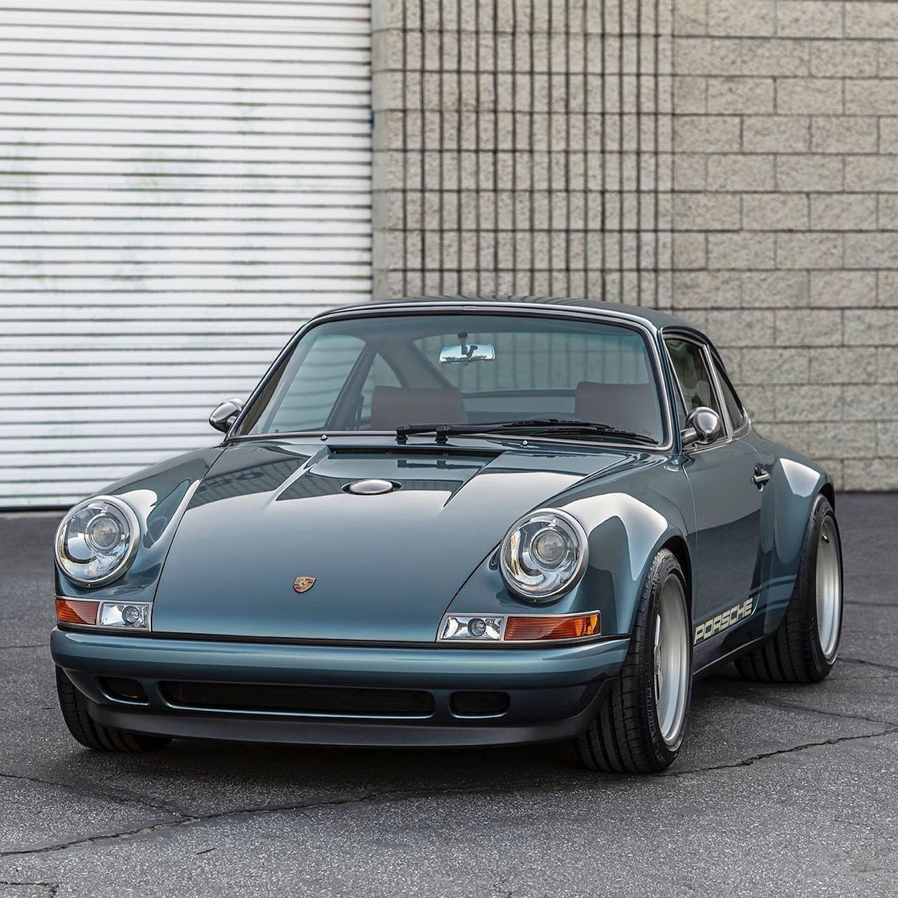 Porsche Singer 911 Octagon Dm 4