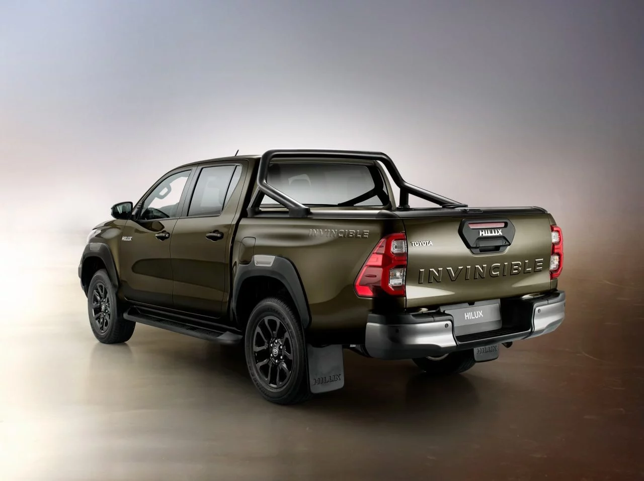 Toyota Hilux 2021 08