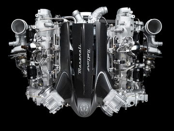 001 Maseratinettunoengine