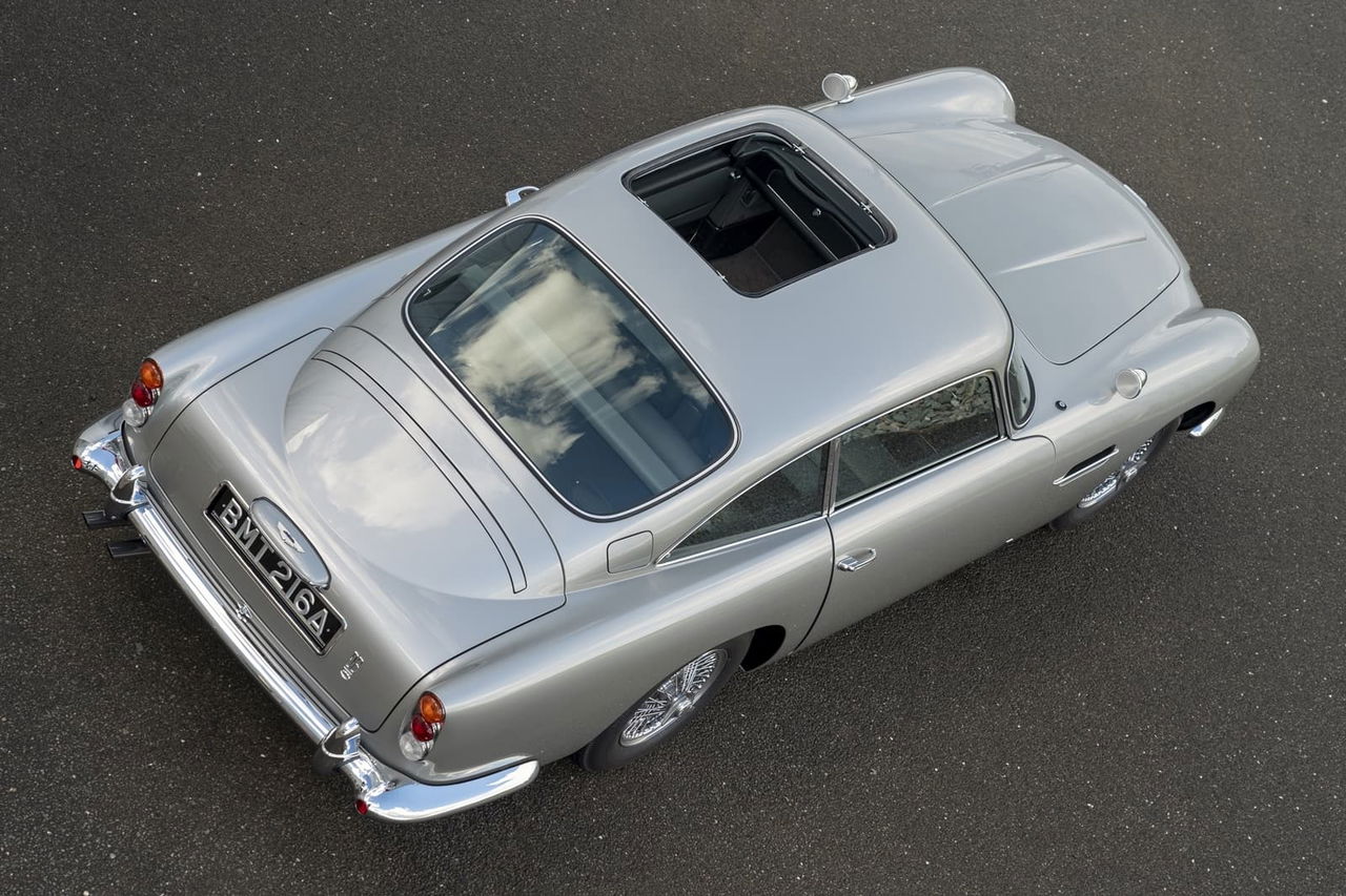 Aston Martin Db5 Continuation James Bond 0720 030