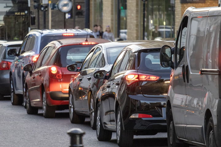 Comprar Diesel Segunda Mano 10 Anos Ciudad Trafico Atasco