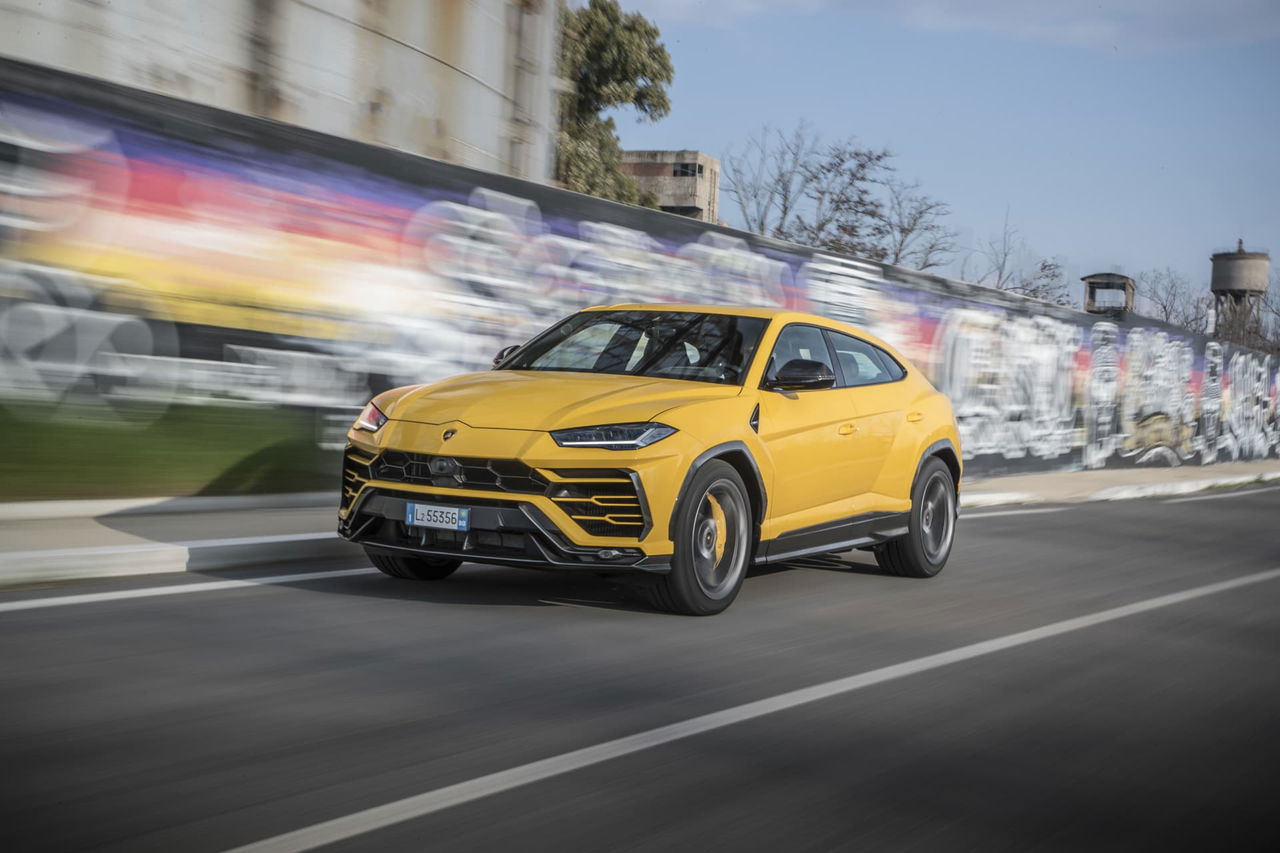 Lamborghini Urus 10000 Unidades 03