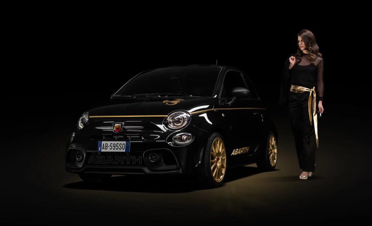 Abarth 595 Scorpioneoro Yamaha 01