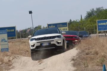 Actualizacion Jeep Compass 2020 03