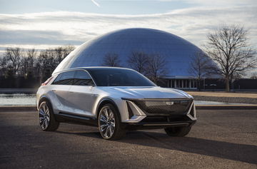 Cadillac Lyriq Ev Concept 8