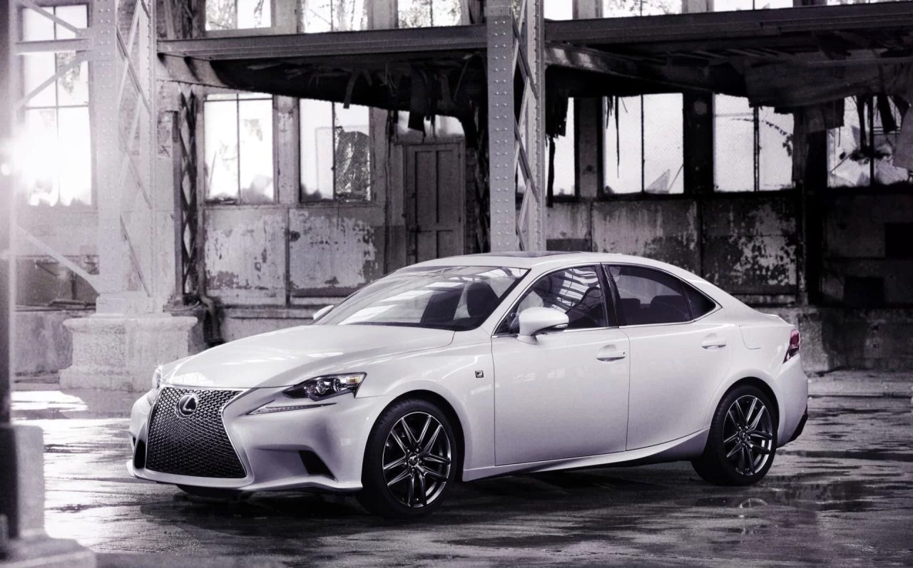 Lexus Is 300h Agosto 2020 04