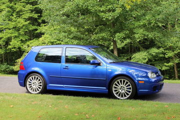 Subasta Golf R32 2004 01