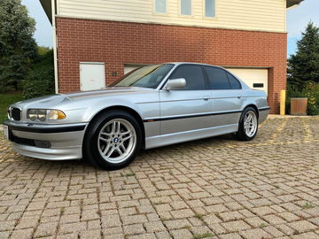 Bmw M7 E38 03