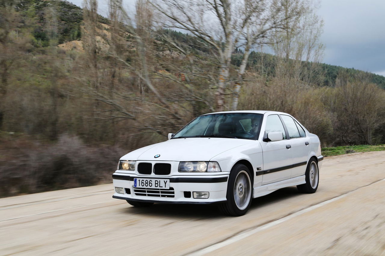 Informe Vehiculo Dgt Bmw Serie 3 E36