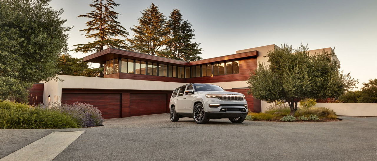 Jeep Wagoneer 2021 14