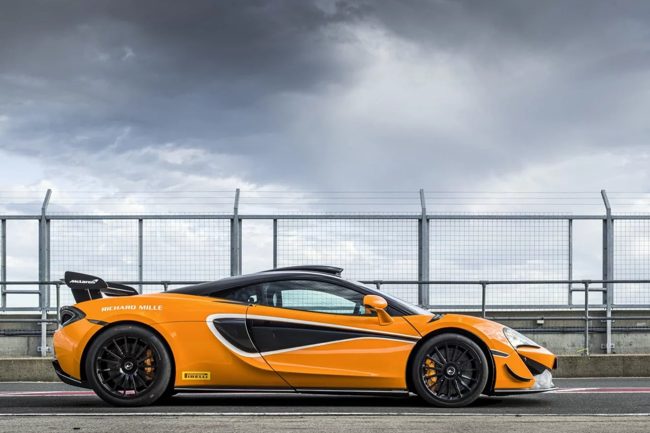 Mclaren 620r 20