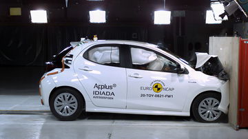 Toyota Yaris Euroncap 010